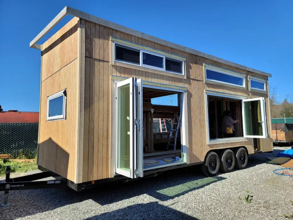 a photo graph of a tiny house that was inspired by a new zealand tiny houses.